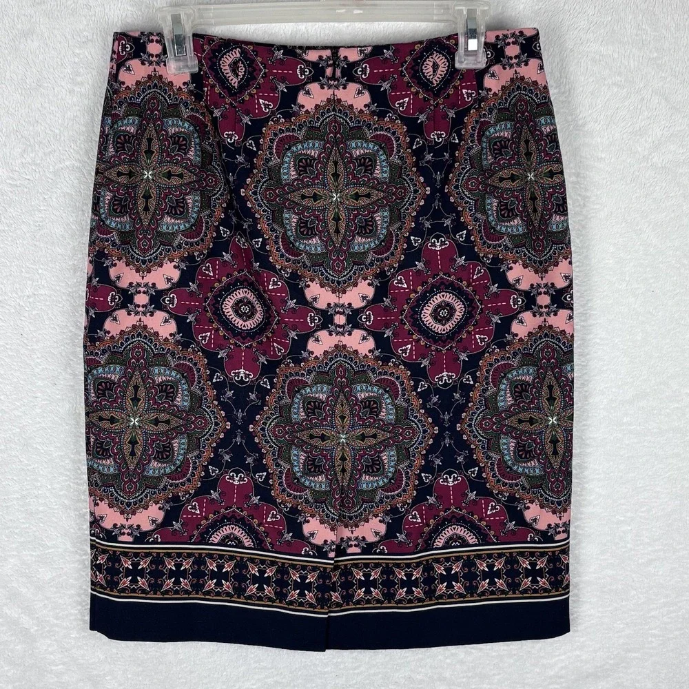 TALBOTS Women's Pink/Black/Red Geometric Knee Length Lined Skirt Size 6P‎